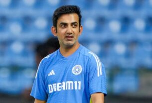England Test Series: Indian cricket team's head coach Gautam Gambhir returned to India due to 'family emergency', Head coach, gautam gambhir, returns to india, family emergency, know all details, india tour of england, Cricket News in Hindi, Latest Cricket News Updates- #headcoach, #GautamGambhir, #IndiaNews, #emergency, #cricket, #england, #LatestNews, #sports