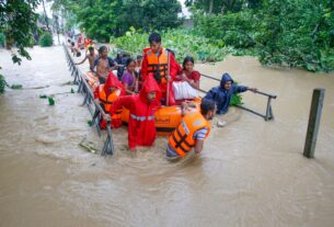 Weather Update: More than 10,000 people displaced due to heavy rains in Tripura, red alert issued, Assam Floods,Northeast India Landslides,Sikkim Tourists Stranded,Brahmaputra Danger Level,Amit Shah Assures Help,Assam,Assam Floods,Northeast India Landslides,Sikkim Tourists Stranded,Brahmaputra Danger Level,Amit Shah,Assam Government Compensation- #assam, #AssamFloods, #flood, #LatestNews, #AmitShah, #sikkim, #tourist, #brahmaputra, #weather