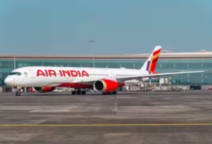 Air India: Air India has set up help centers at Ahmedabad, Mumbai, Delhi and London Gatwick Airport, Plane Crash,Air India Plane Crash,Plane Crash News,Air India News,Air India Plane Crash News,Ahmedabad Plane Crash Live,Air india Plane Crash Live,Plane crash near Ahmedabad airport,Plane Crash in Ahmedabad,Gujarat Plane Crash,Passenger Plane Crash in Ahmedabad- #planecrash, #LatestNews, #AirIndia, #airport, #ahmedabadairport, #GujaratiNews, #passenger, #plane