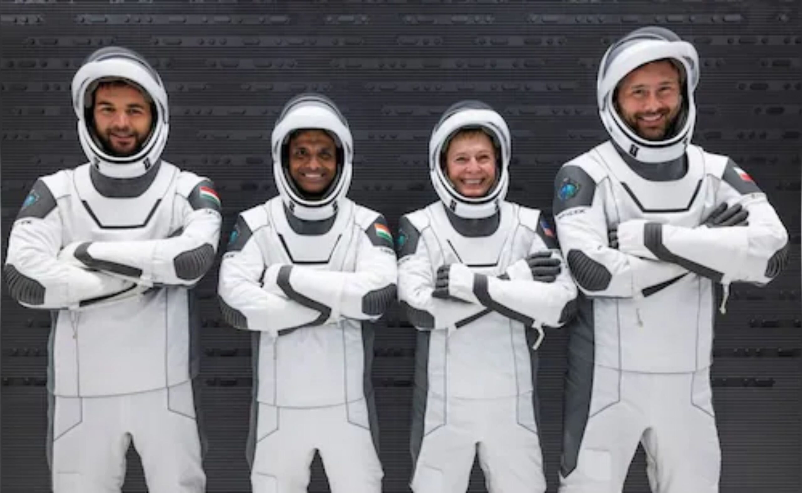 Space ISS Medical Emergency: Astronauts' health may suddenly deteriorate in space! How will they be treated, what is the solution? Astronauts, medical kit, ISS, Shubhanshu Shukla, Space, ISS, ISS Medical Emergency, Space Medical Emergency, If astronauts fall ill in space, is there doctor available in iss, is there medical kit available in iss, shubhanshu shukla- space medical emergency contingency return plan, health space astronauts, how to become an astronaut, shubhanshu shukla space mission, Axiom Mission 4 shubhanshu, Shubhanshu Shukla Space Mission, Axiom 4 Shubhanshu Shukla, #space, #LatestNews, #MedicalEmergency, #ShubhanshuShukla, #spacemission