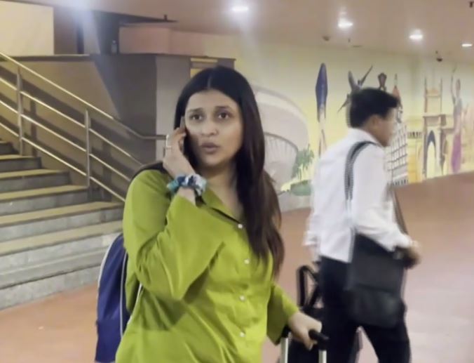 Mannara Chopra: