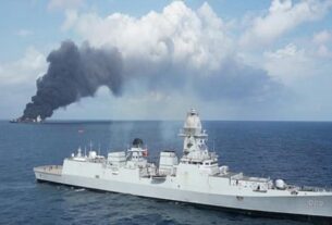 "Explosion reported on singapore-flagged ship, singapore-flagged ship, kerala coast, indian navy, India News in Hindi, Latest India News Updates