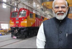 Madhora locomotive factory, Bihar locomotive export, Make in Bihar, Make in India, Webtek locomotive, Indian Railways locomotives, Guinea locomotive export, मढ़ौरा लोकोमोटिव फैक्ट्री, बिहार लोकोमोटिव निर्यात, मेक इन बिहार, मेक इन इंडिया, वेबटेक लोकोमोटिव, भारतीय रेल लोकोमोटिव, गिनी लोकोमोटिव निर्यात