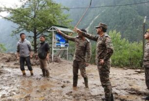 SIKKIM LANDSLIDE, सिक्किम में भीषण भूस्खलन, सिक्किम में तीन जवान शहीद, HEAVY RAIN IN SIKKIM, 3 JAWANS DEAD IN SIKKIM LANDSLIDE, 3 JAWANS DEAD IN SIKKIM LANDSLIDE 1700 TOURISTS RESCUED AFTER 2 DAYS,Latest Uttarakhand news today,Today breaking news in Uttarakhand,Uttarakhand news today"