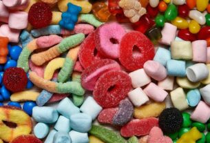 Artificial Food Colours: Why are artificial food colours so dangerous? Know the health risks and safe alternatives