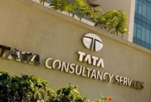 #TCSLayoff, TCS Lay Off, 12000 Lay Off, K Krithivasan, TCS CEO, Tata Group Lay Off, TCS Lay Off Plan, TCS layoff, TCS job layoffs,