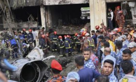 Bangladesh Plane Crash,Dhaka plane crash,bangladesh news,bangladesh latest news,plane crash in bangladesh,ढाका विमान हादसा 2025,माइलस्टोन स्कूल विमान दुर्घटना,बांग्लादेश विमान क्रैश समाचार,पीएम मोदी ढाका विमान हादसा,बांग्लादेश विमान हादसा,विदेश मंत्रालय"
