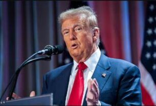 Donald Trump, Trump warning to BRICS countries, Trump additional tariff warning, डोनाल्ड ट्रंप, एडिशनल टैरिफ, ब्रिक्स देश"/