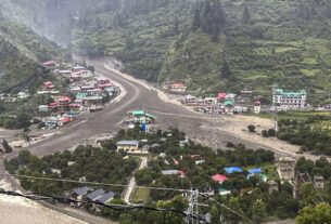 Uttarkashi Cloudburst: 1 more body recovered in Dharali, rescue and relief operations continue