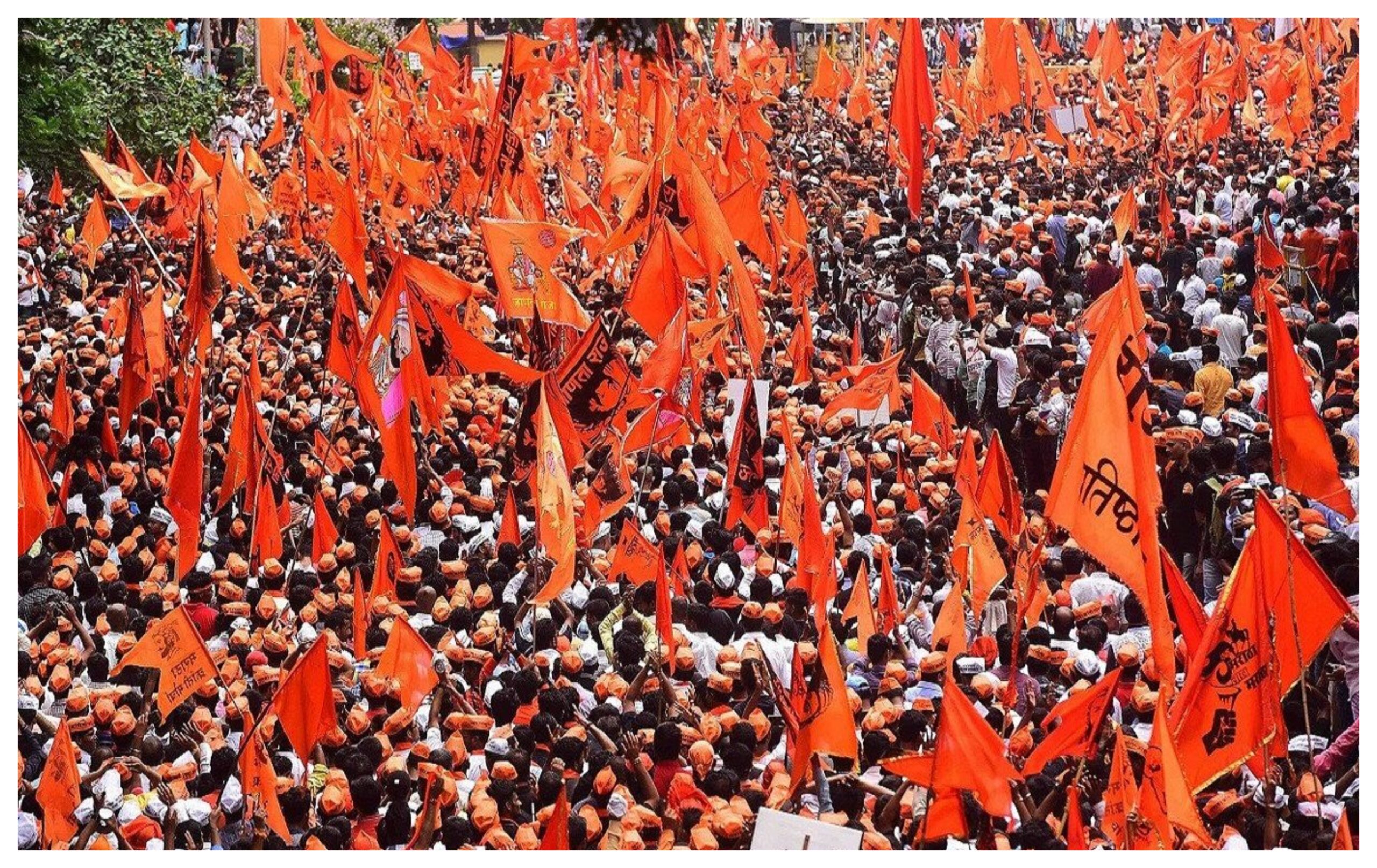 Maratha Reservation Movement: Traffic disrupted near CSMT, many vehicles including BEST buses stranded