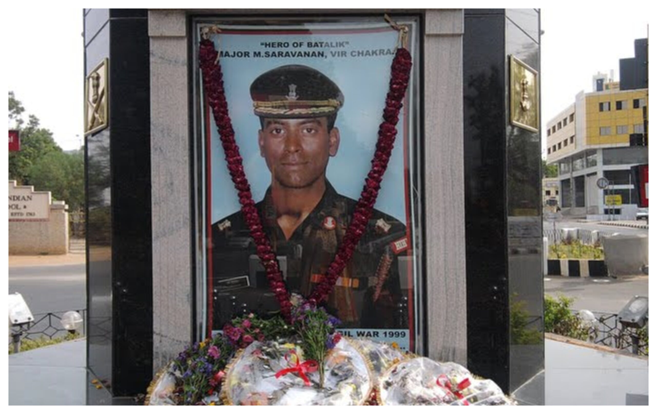 Tamil Nadu: Under the 'door-to-door gallantry honour march', the army paid tribute to Kargil martyr Major Mariyappan Saravanan