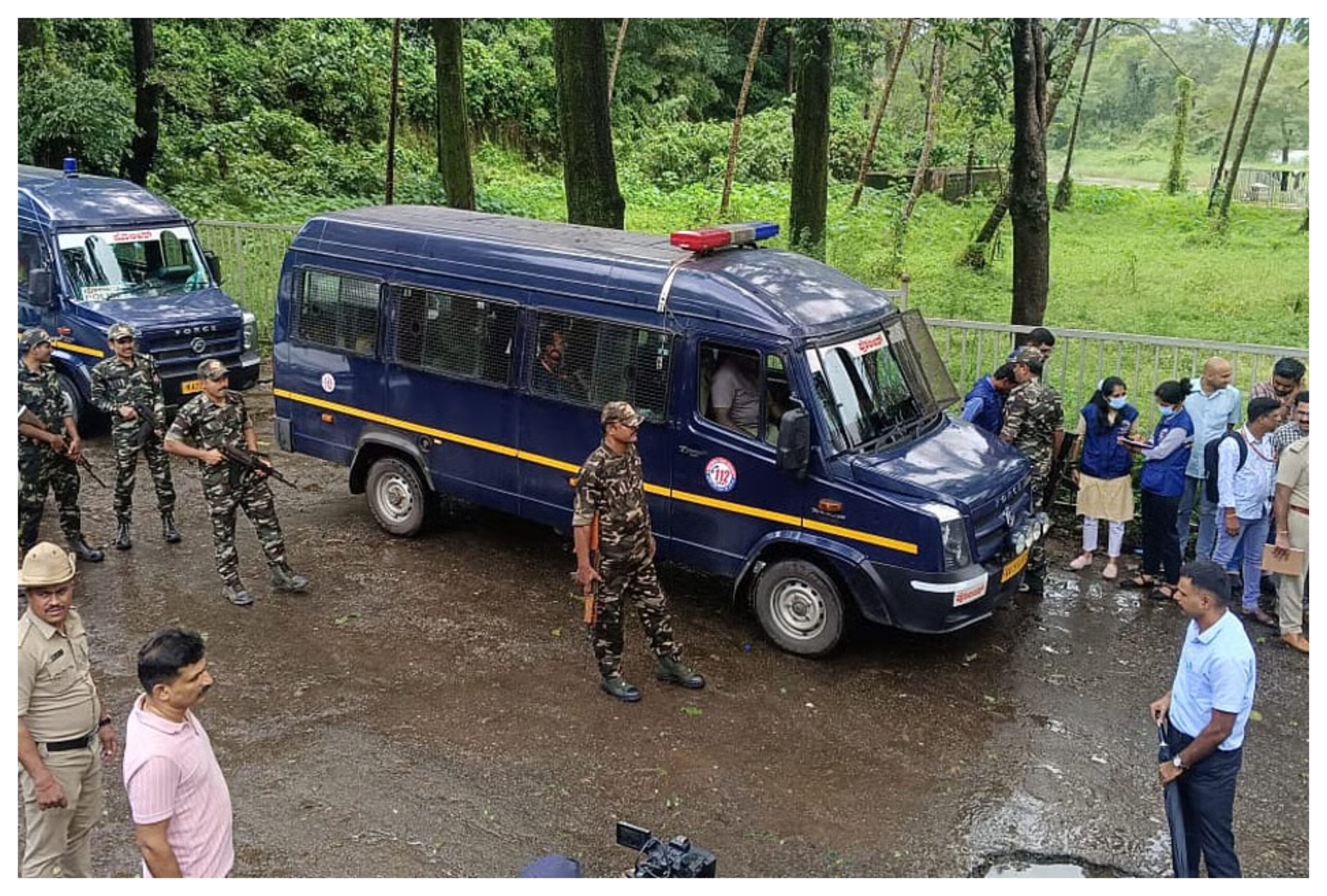 Karnataka: Big twist in religious place dispute! Complainant of 'mass burial' arrested