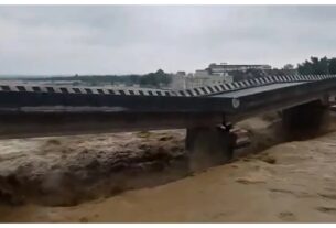 Jammu Kashmir: Heavy rain in many parts of Jammu and Kashmir, bridge on Jammu-Pathankot highway damaged