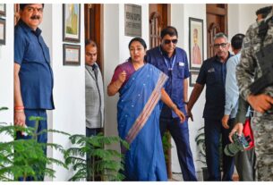 Delhi: Big change in CM Rekha Gupta's security! Delhi Police will now take over the responsibility instead of CRPF