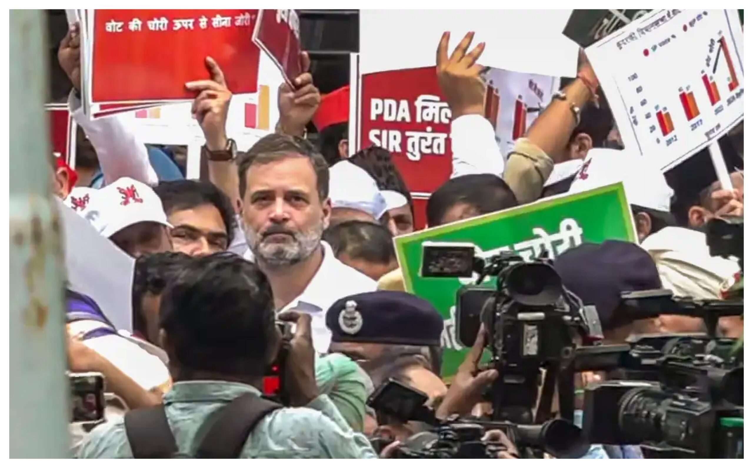 March of Opposition: Opposition marches on allegations of vote rigging! Police stopped it, Akhilesh-Rahul protested