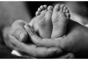 Madhya Pradesh: Health of the newborn deteriorated immediately after birth, due to ambulance not reaching on time the newborn died
