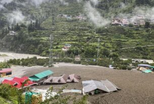 Uttarakhand: Rescue operation continues in Dharali amid rain, one body recovered from the debris