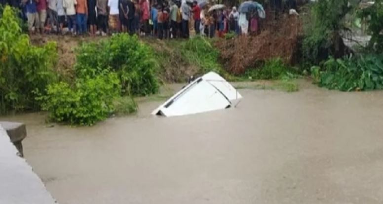 Gonda Accident: 