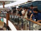 iPhone 17: Sales of iPhone 17 started in Delhi and Mumbai, people queued up in long queues