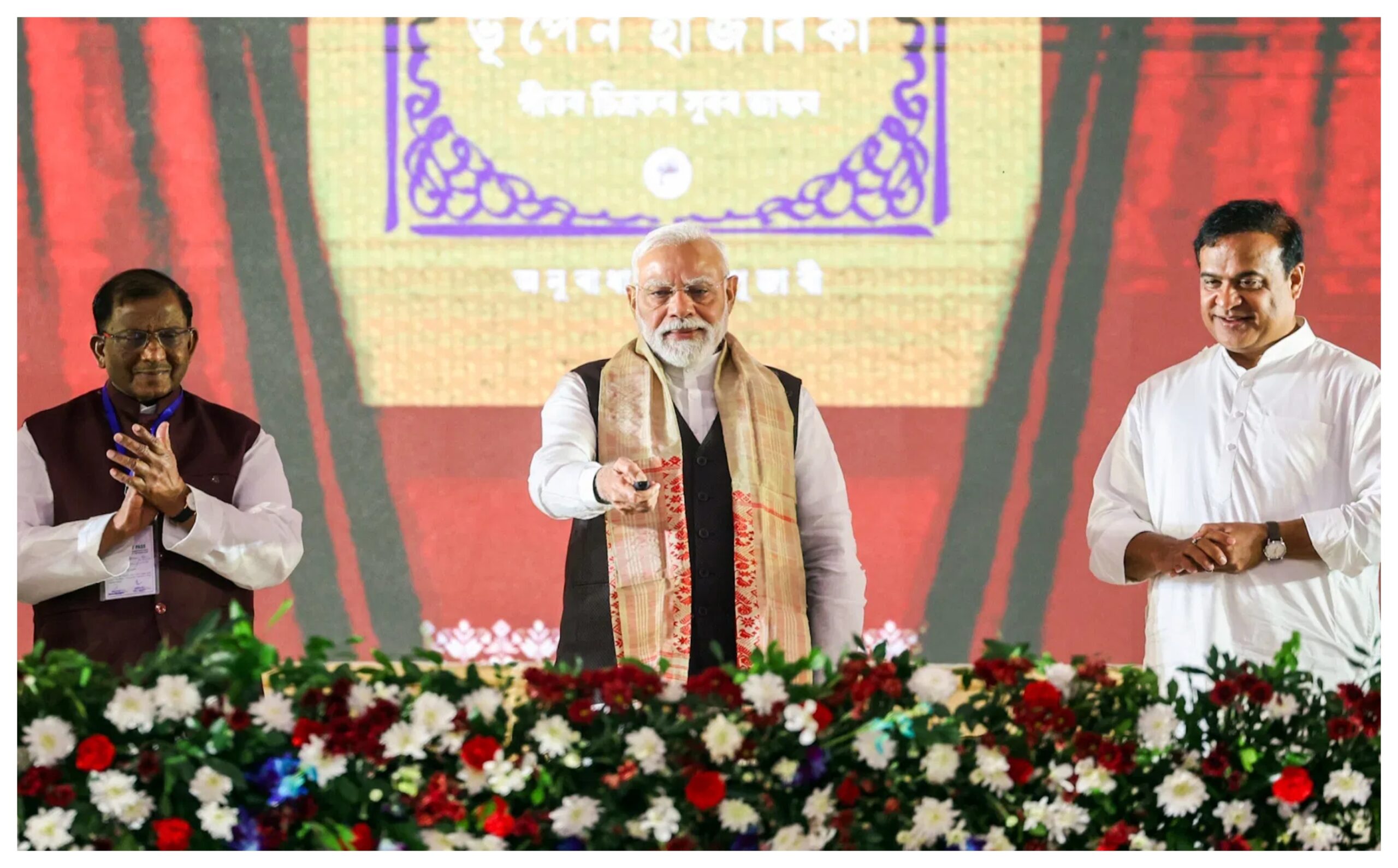 Assam: Assam got a big gift, PM laid the foundation stone of projects worth Rs 6,300 crore in Darang