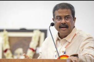 Three Language Policy, Nep 2025, three language policy, dharmendra pradhan, language controversy, central government education policy, hindi, tamil, mother tongue,
