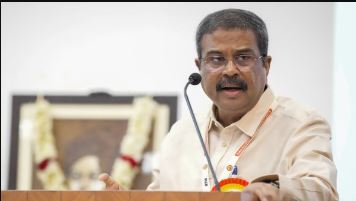 Three Language Policy, Nep 2025, three language policy, dharmendra pradhan, language controversy, central government education policy, hindi, tamil, mother tongue,