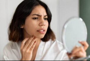 Skin Care Tips, #SkinCareTips, #DrySkin, #DullSkin, #SkincareHabits, #HealthySkin, #SkinCareRoutine, #BeautyTips, #SkinHealth ,#SelfCare, #GlowingSkin,