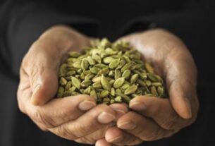 Cardamom Benefits,#HealthyMorning,#EmptyStomach,#WellnessTips,#NaturalRemedies,#BoostYourHealth,#SpiceOfLife,#AyurvedicHealing,#HealthyHabits,#MorningRoutine,