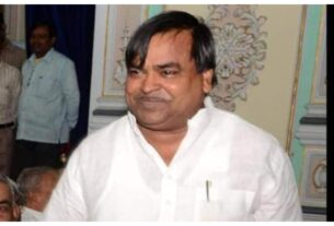 Uttar Pradesh: Former minister Gayatri Prajapati attacked with lethal weapons; more than 10 stitches on head