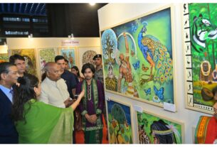 New Delhi: Exhibition organised at India Habitat Centre, paintings of tribal artists presented