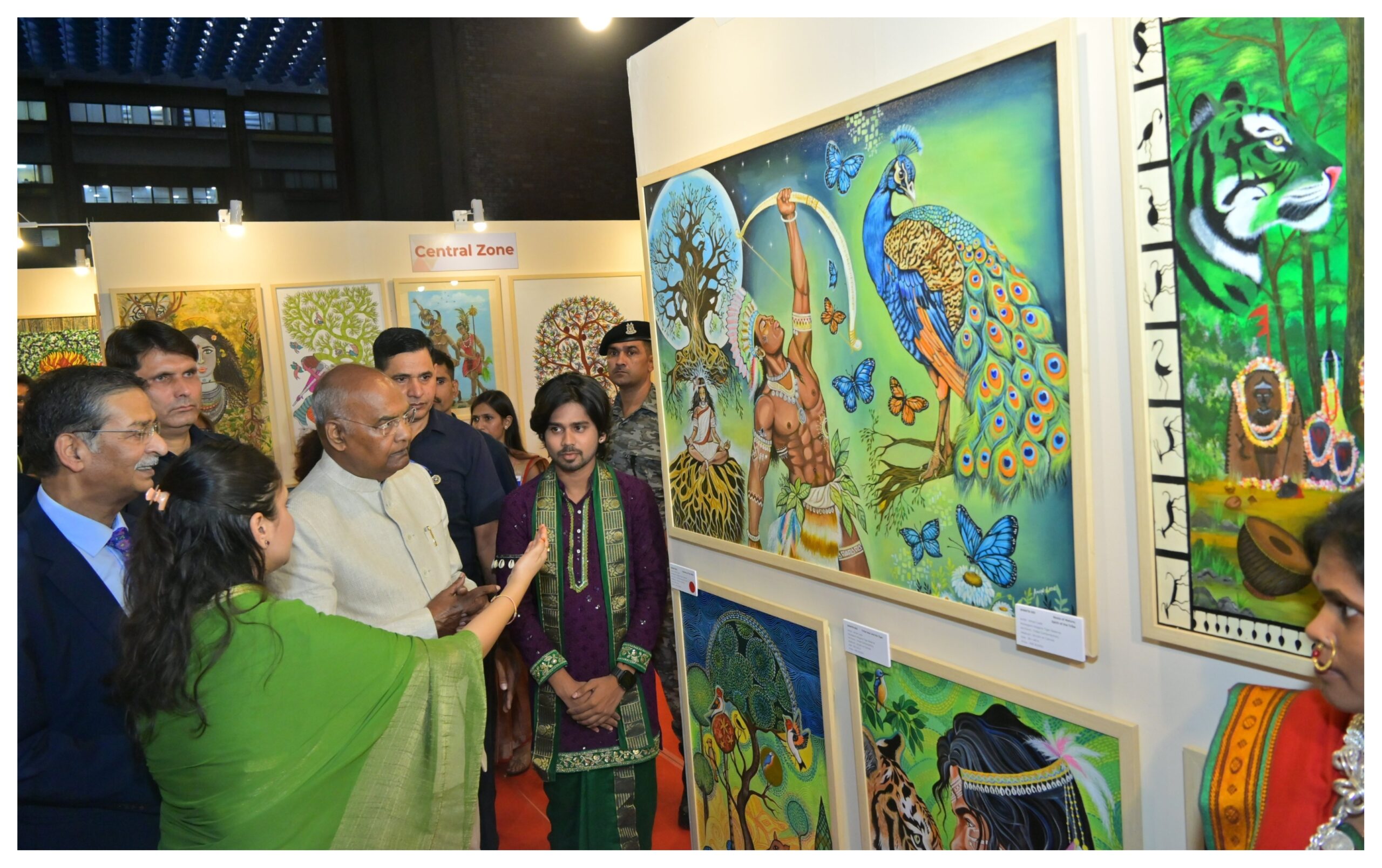 New Delhi: Exhibition organised at India Habitat Centre, paintings of tribal artists presented