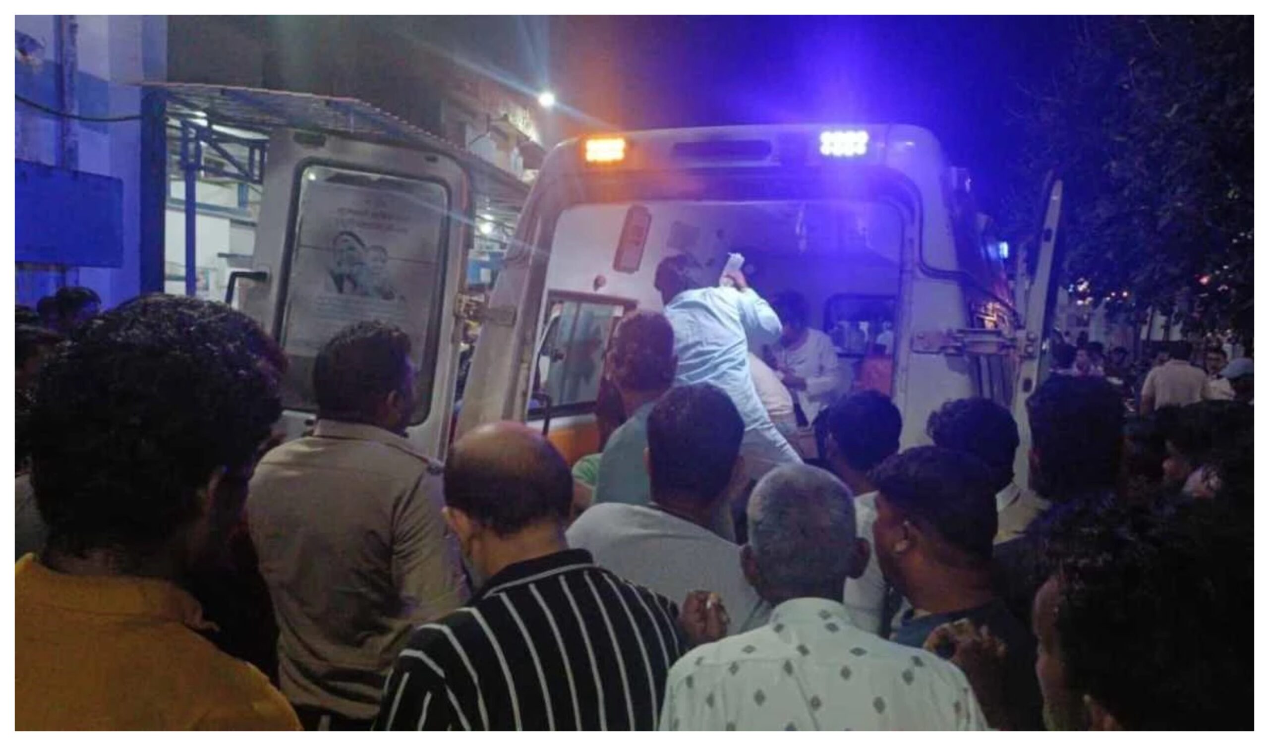 Madhya Pradesh: Speeding bus rams into Durga Puja pandal, 13 injured