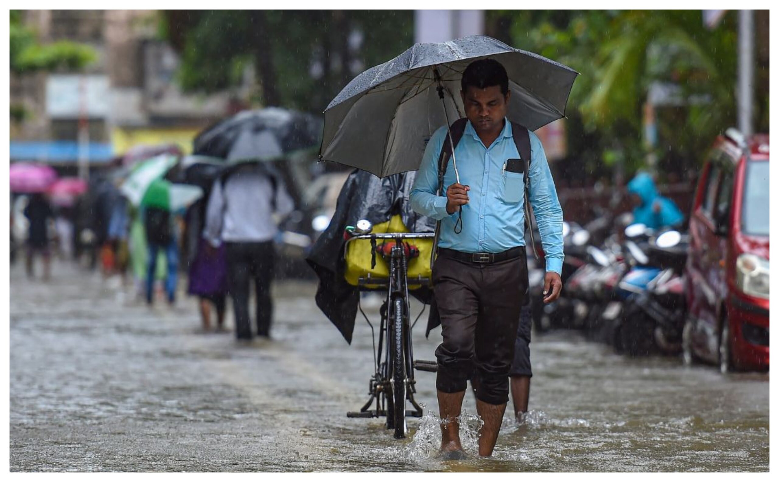 West Bengal: Heavy rains predicted in several districts as the deep depression weakens
