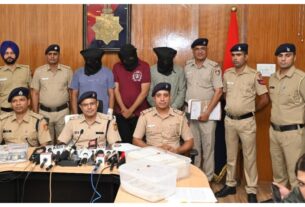 Chandigarh: Chandigarh Police busted a fake currency racket, seized fake currency worth lakhs.