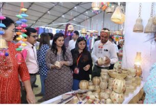 Jammu Kashmir: Saras Mela 2025 is underway in Srinagar, a wonderful confluence of rural women entrepreneurs from across the country.