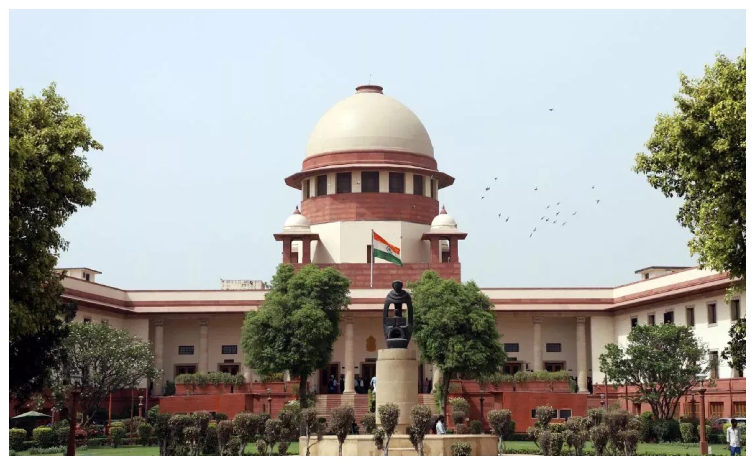 Jammu Kashmir: Supreme Court gives 4 weeks to Centre to respond to petitions seeking full statehood for Jammu and Kashmir