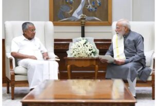 Kerala News: Chief Minister Pinarayi Vijayan meets Prime Minister Modi