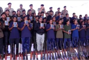 Chhattisgarh Naxalite Surrender,, Bastar, Chhattisgarh, Chhattisgarh Naxalite surrender, Naxal surrender, Bastar Naxalite surrender, Chhattisgarh Naxal surrender, Vishnudev Sai, Naxalism, Abujhmad, Dandakaranya surrender, Chhattisgarh Police, Naxal eradication policy, Amit Malviya, Jagdalpur surrender ceremony