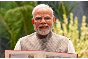 Delhi: Delhi HC to hear plea on PM Modi's degree; find out the matter