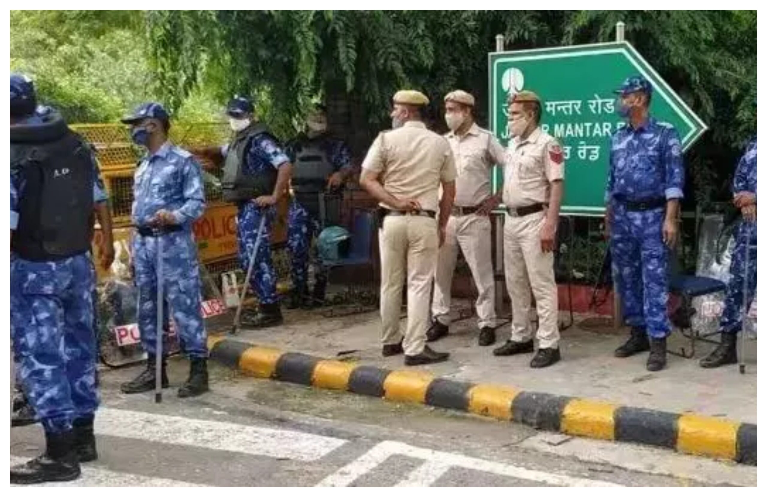 Delhi: Man commits suicide by shooting himself at Jantar Mantar in Delhi, police begins investigation