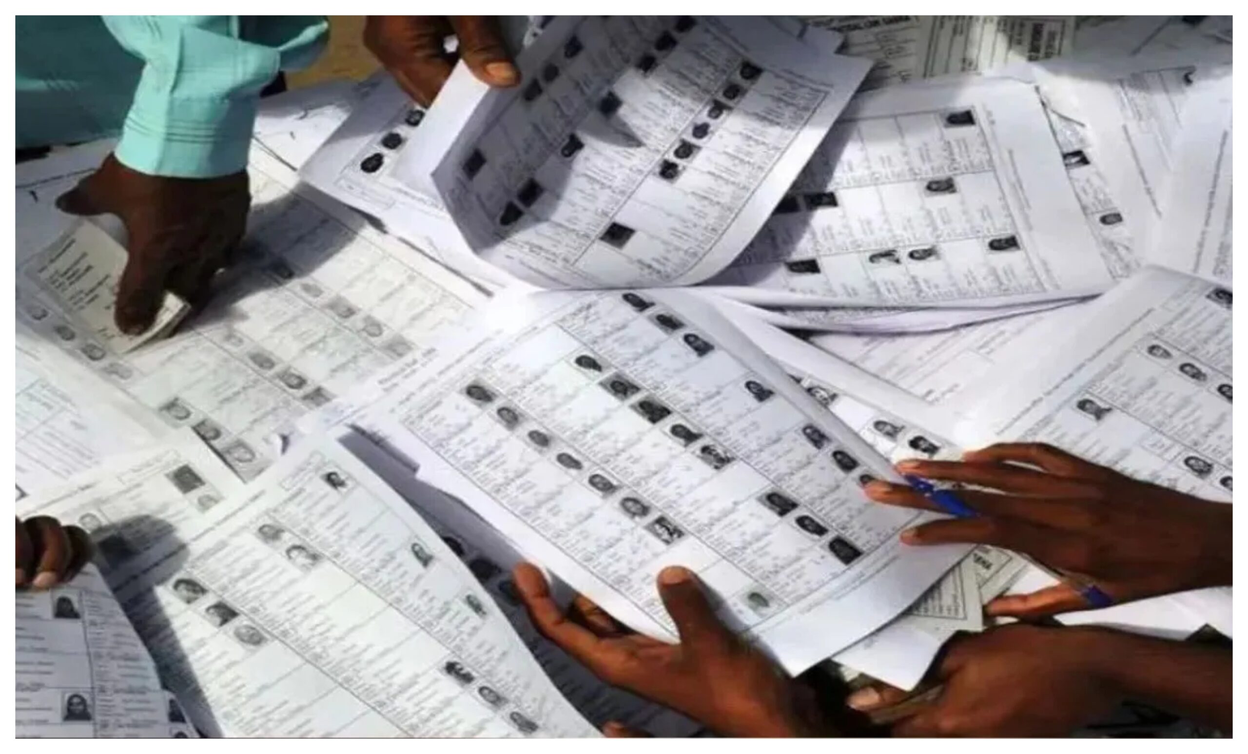 West Bengal: SIR process begins, BLOs visit voters' homes