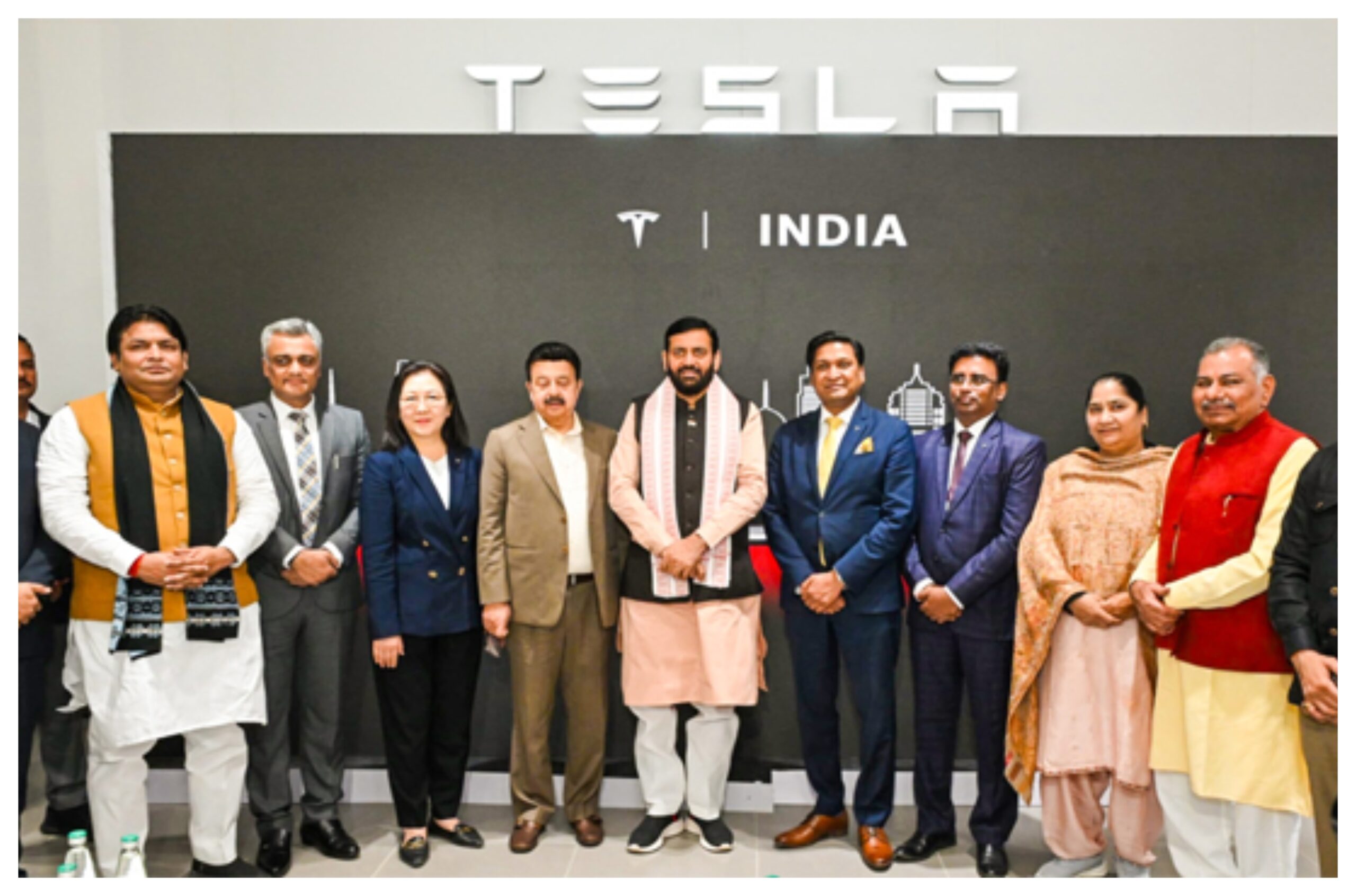 Haryana: CM Saini inaugurated the country's first all-in-one Tesla India Motors Center in Gurugram