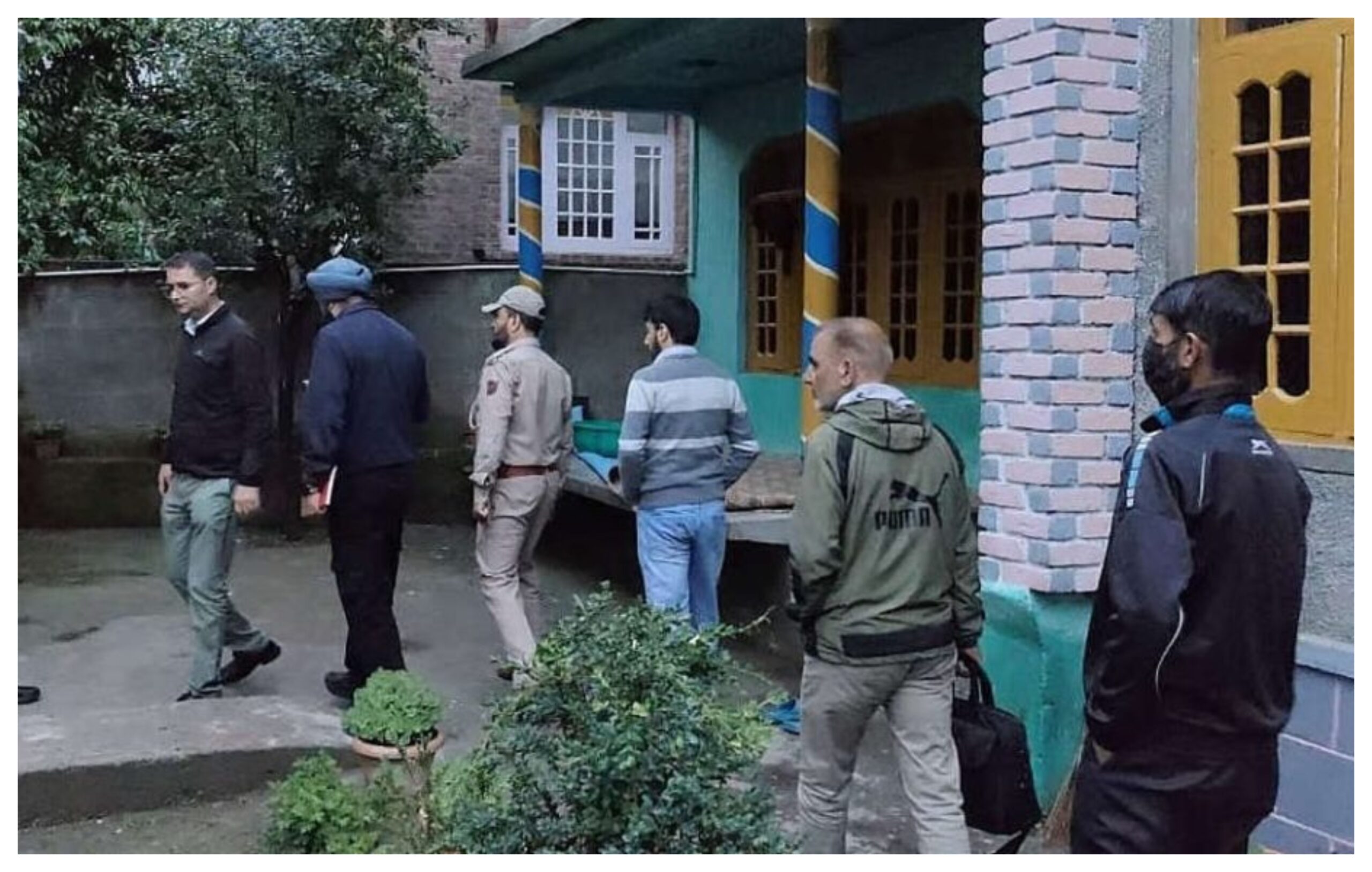 Jammu Kashmir: Terrorists misusing SIM cards, raids conducted at several places in Kashmir Valley