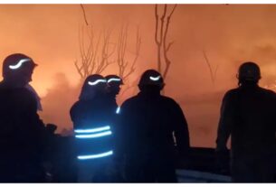 Delhi: Hundreds of huts gutted in massive fire near Rithala Metro station, one dead