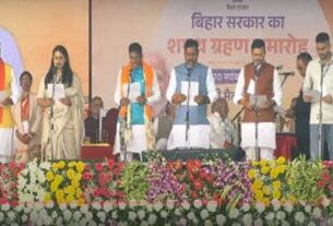 Nitish Kumar Swearing in Ceremony, CM Nitish Kumar,Nitish Kumar Swearing in Ceremony,CM Nitish Kumar Oath-Taking Ceremony live,watch live CM Oath-Taking Ceremony,Nitish Kumar Swearing in Ceremony live,Bihar CM Swearing in Ceremony live updates,Nitish Kumar Oath Ceremony live updates,Oath Ceremony,Swearing In Ceremony,Bihar CM Swearing In Ceremony Time,Bihar CM Swearing In Ceremony news,CM Nitish Kumar oath ceremony security arrangements,Nitish Kumar Swearing In Time,CM Nitish's oath ceremony guest,Nitish Kumar Oath Ceremony Bihar,New Governm"