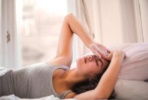 Sleep Tips ,Melatonin,Insomnia,disturbed sleep, wake up at night, sleep remedies, expert advice, meditation, breathing exercise, stress relief, healthy sleep habits, blue light, phone use, cherry juice,