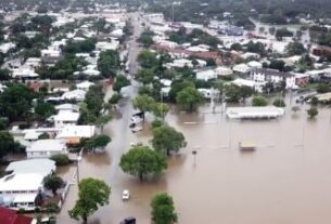 Climate Disasters India, #NaturalDisasters, #IndiaClimateCrisis, #EnvironmentalImpact, #ClimateChangeAwareness, #DisasterManagement, #SaveOurPlanet, #HumanImpact, #ClimateActionNow, #ProtectOurFuture,