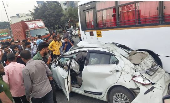 Pune-Bengaluru Highway Accident, Pune-Bengaluru highway accident, truck collision, road accident fatalities, Navale Bridge accident, Pune road safety, Mumbai-Bengaluru highway, negligent driving, Indian Penal Code, Motor Vehicle Act, road accident, Pune News, Pune Latest News, Pune News in Hindi, Pune Samachar"