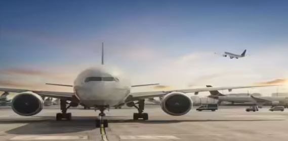 Delhi Airport, Delhi Airport flight status, Delhi airport news, IndiGo flight status, Air India flight status, SpiceJet flight status,