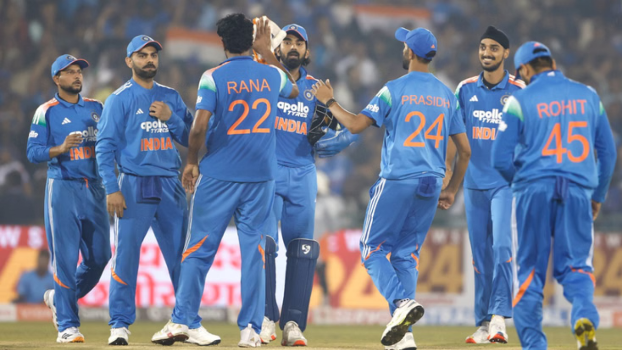 Sports News: India won the ODI series against South Africa 2-1, defeating the Proteas by 9 wickets in the decisive match.